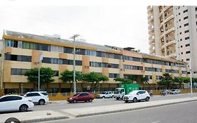 Apartamento moderno frente al mar
